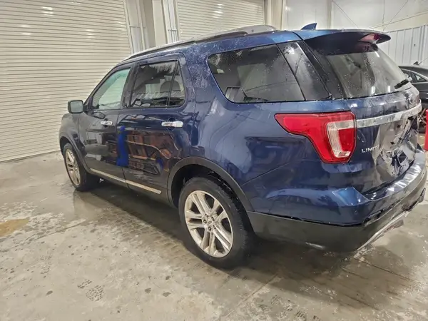 1FM5K8F82HGE28405 2017 FORD EXPLORER - Image 2
