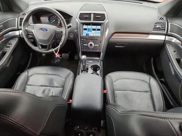 1FM5K8F82HGE31319 2017 FORD EXPLORER - Image 8