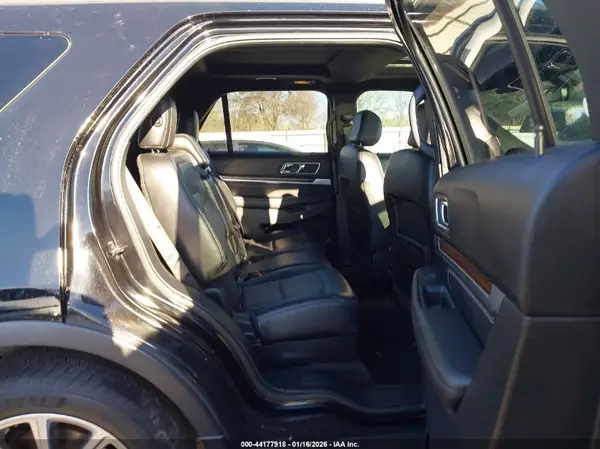 1FM5K8F82HGE41428 2017 FORD EXPLORER - Image 8