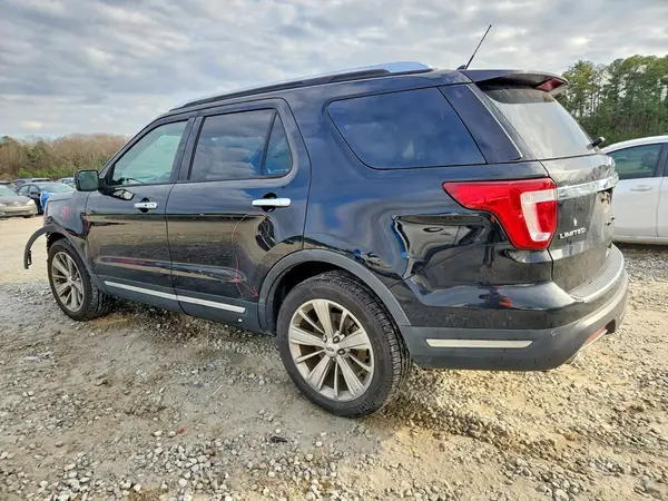 1FM5K8F82JGA70387 2018 FORD EXPLORER - Image 2