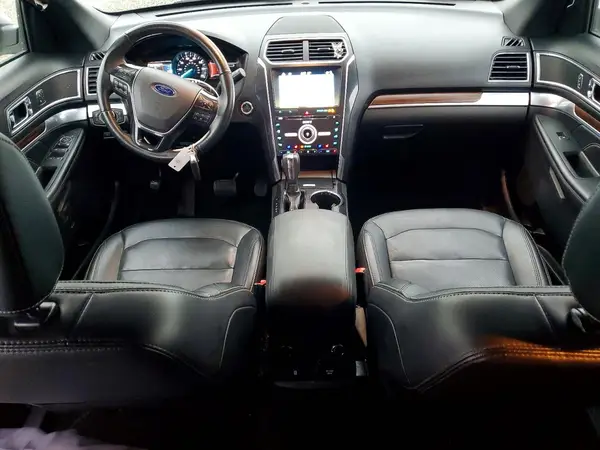 1FM5K8F82JGA70499 2018 FORD EXPLORER - Image 8