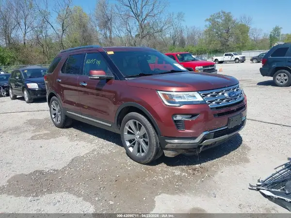 1FM5K8F82JGC13385 2018 FORD EXPLORER - Image 1
