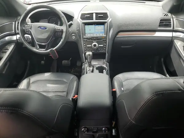 1FM5K8F82JGC30106 2018 FORD EXPLORER - Image 8
