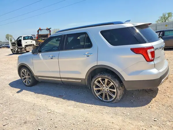 1FM5K8F83GGA27010 2016 FORD EXPLORER - Image 2