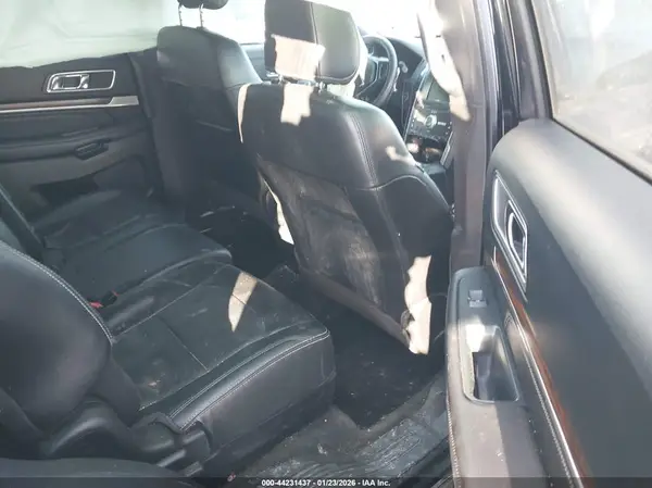1FM5K8F83GGA27556 2016 FORD EXPLORER - Image 8