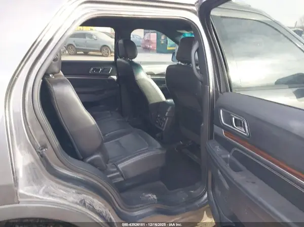 1FM5K8F83GGC27546 2016 FORD EXPLORER - Image 8
