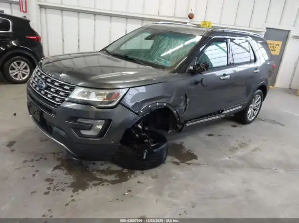 1FM5K8F83GGC93756 2016 FORD EXPLORER - Image 2