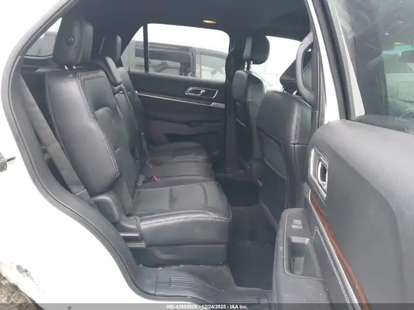1FM5K8F83GGD06649 2016 FORD EXPLORER - Image 8