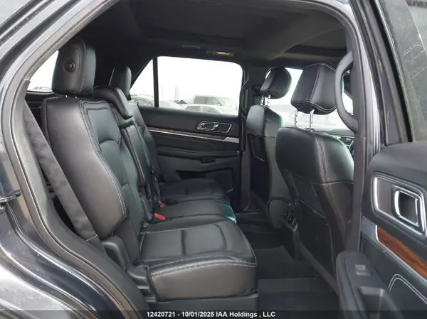1FM5K8F83HGA05574 2017 FORD EXPLORER - Image 8