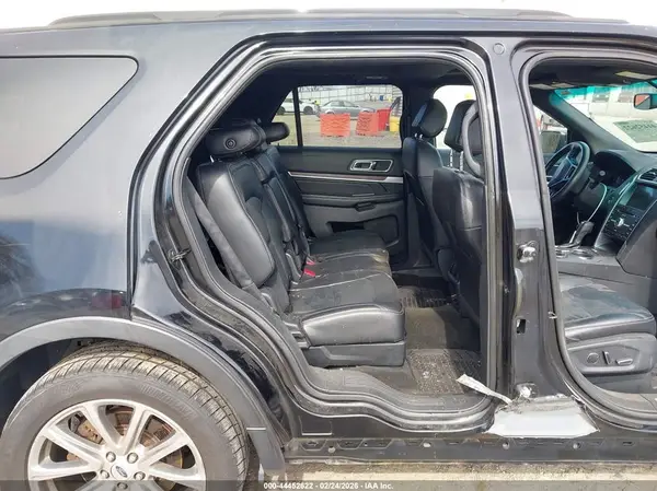 1FM5K8F83HGB15265 2017 FORD EXPLORER - Image 8