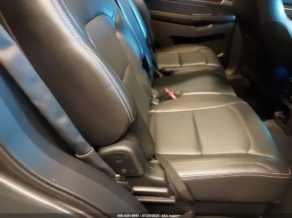 1FM5K8F83HGB58312 2017 FORD EXPLORER - Image 8