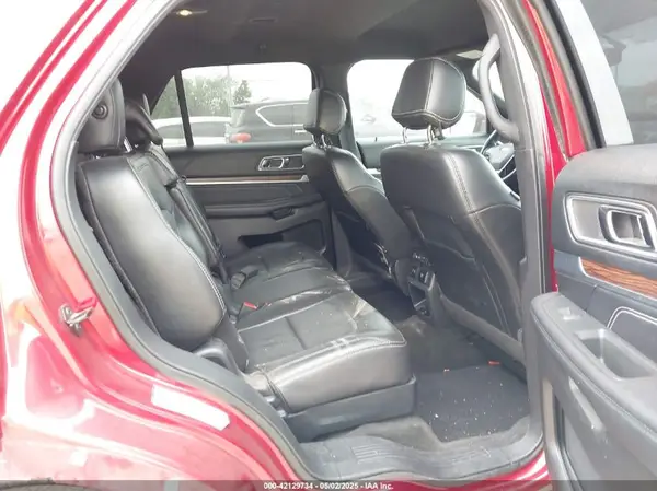 1FM5K8F83HGC27158 2017 FORD EXPLORER - Image 8