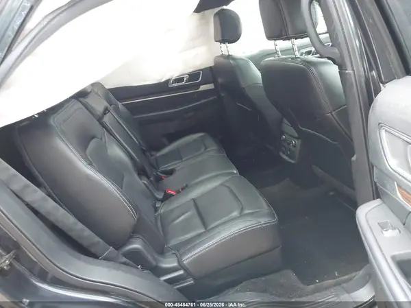 1FM5K8F83HGC31257 2017 FORD EXPLORER - Image 8