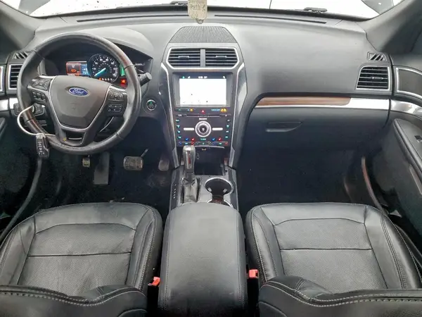 1FM5K8F83HGC37981 2017 FORD EXPLORER - Image 8