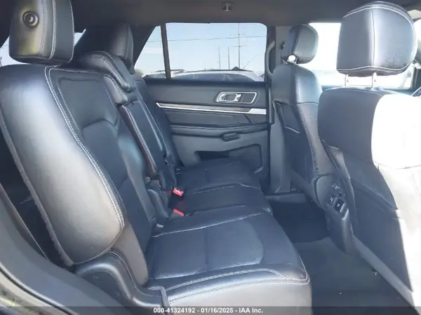1FM5K8F83HGC92950 2017 FORD EXPLORER - Image 8