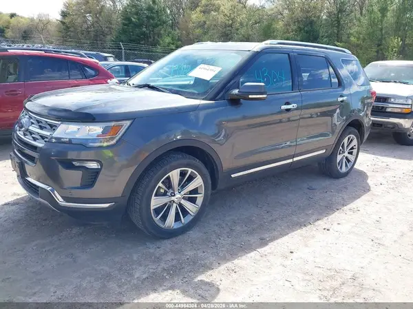 1FM5K8F83JGA85724 2018 FORD EXPLORER - Image 2