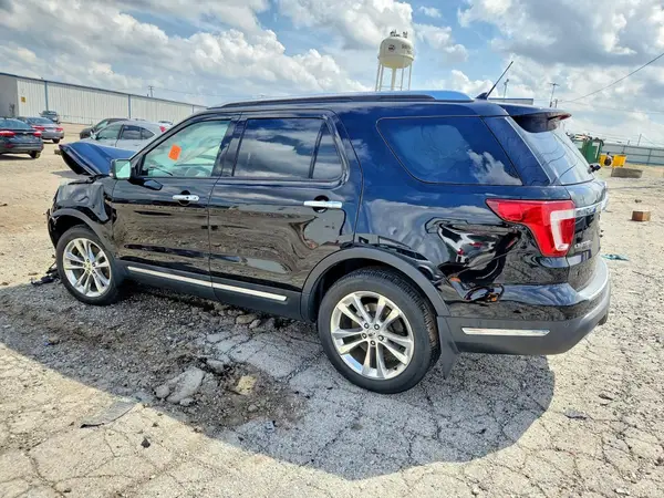 1FM5K8F83JGA96299 2018 FORD EXPLORER - Image 2