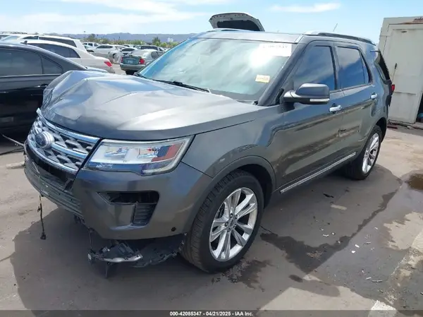 1FM5K8F83JGB56856 2018 FORD EXPLORER - Image 2