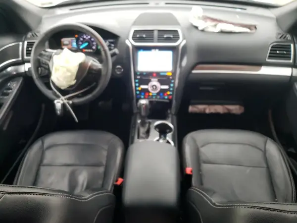 1FM5K8F83JGB76010 2018 FORD EXPLORER - Image 8