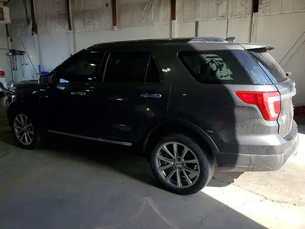 1FM5K8F84GGA46617 2016 FORD EXPLORER - Image 2