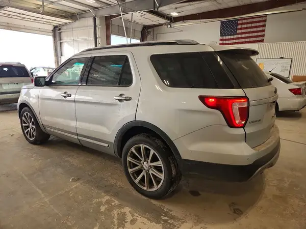1FM5K8F84GGA47797 2016 FORD EXPLORER - Image 2