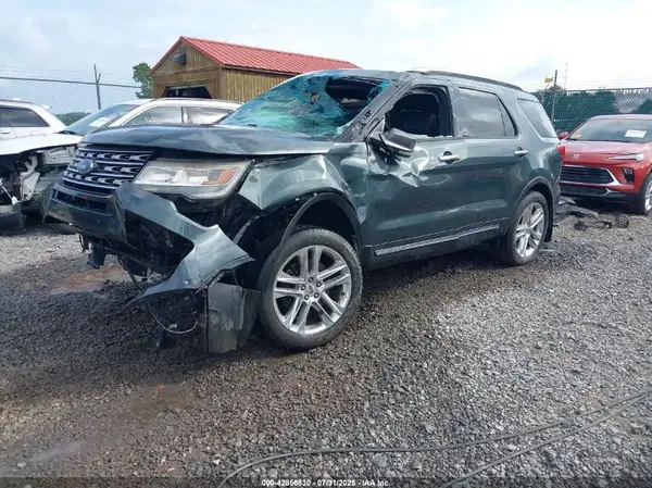1FM5K8F84GGB16942 2016 FORD EXPLORER - Image 2