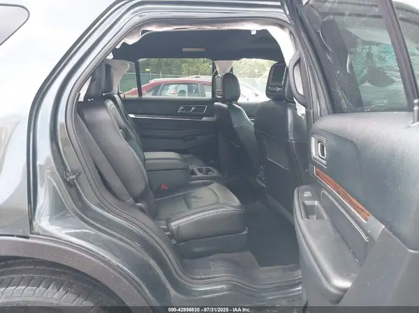 1FM5K8F84GGB16942 2016 FORD EXPLORER - Image 8