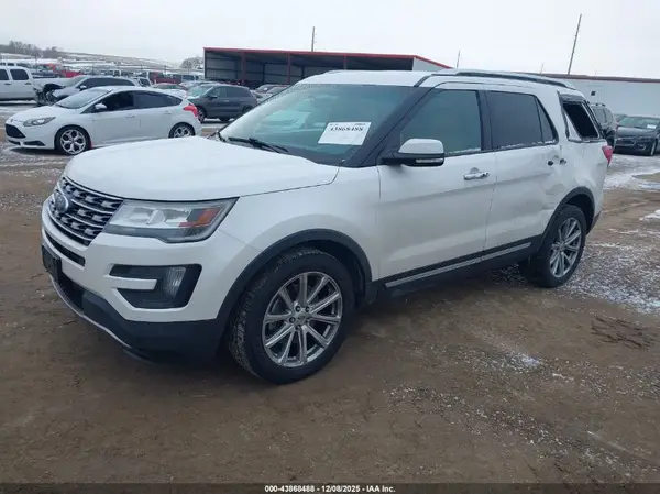1FM5K8F84GGB34163 2016 FORD EXPLORER - Image 2