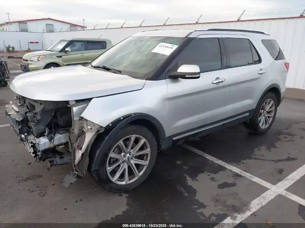 1FM5K8F84GGB98879 2016 FORD EXPLORER - Image 2