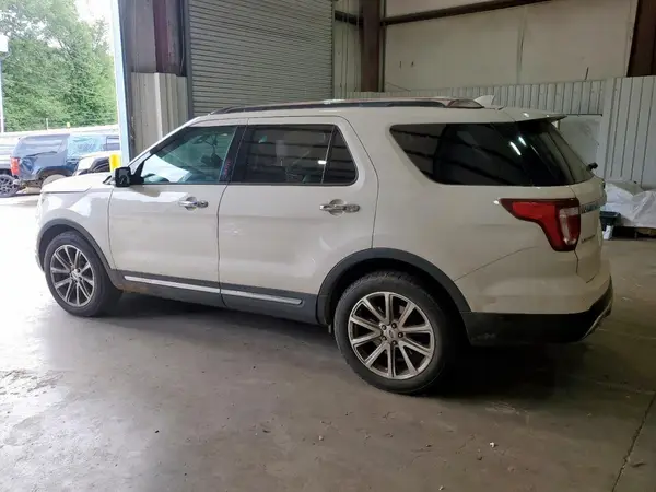 1FM5K8F84HGB59338 2017 FORD EXPLORER - Image 2