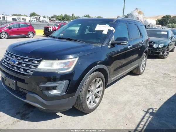 1FM5K8F84HGC70195 2017 FORD EXPLORER - Image 2