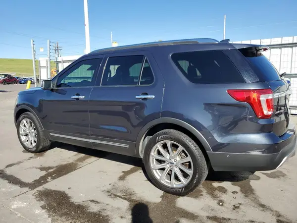 1FM5K8F84HGE26512 2017 FORD EXPLORER - Image 2
