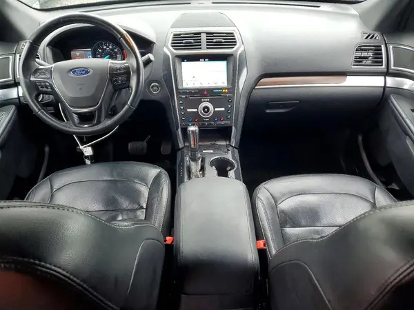 1FM5K8F84HGE31192 2017 FORD EXPLORER - Image 8