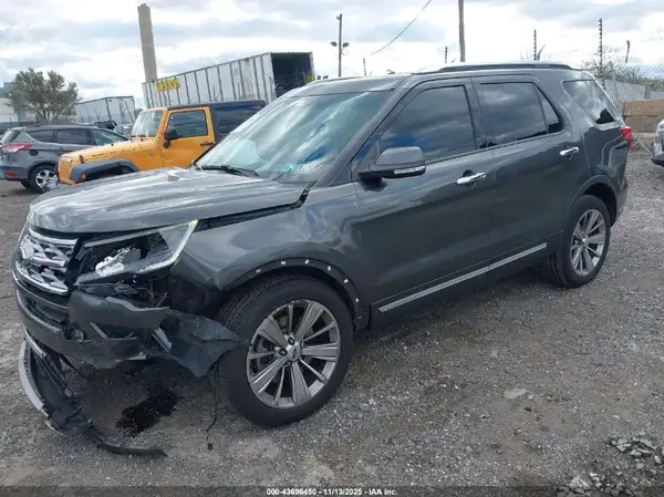 1FM5K8F84JGA15293 2018 FORD EXPLORER - Image 2