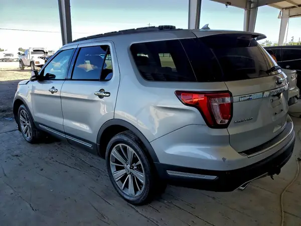1FM5K8F84JGA37794 2018 FORD EXPLORER - Image 2