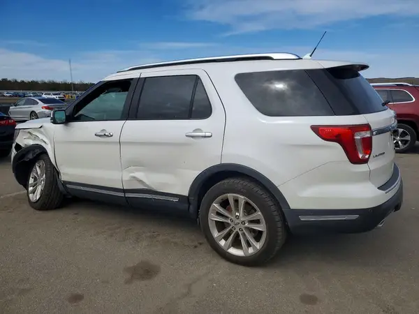1FM5K8F84JGA61741 2018 FORD EXPLORER - Image 2