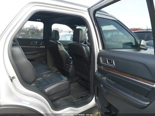 1FM5K8F84JGC16210 2018 FORD EXPLORER - Image 8