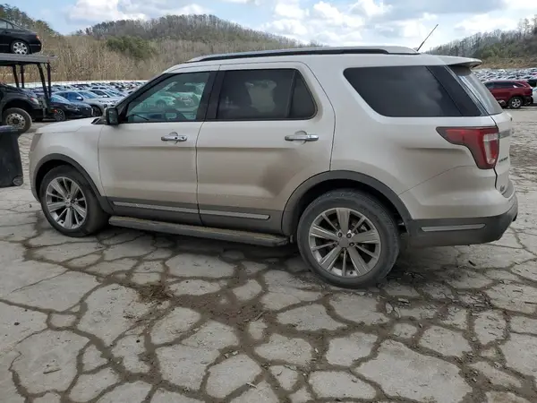 1FM5K8F84JGC67299 2018 FORD EXPLORER - Image 2