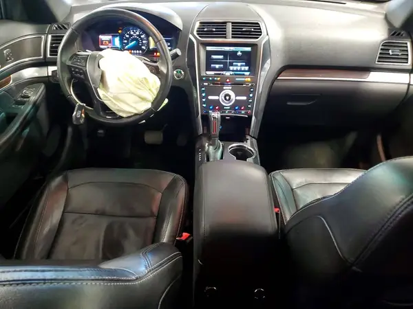 1FM5K8F85GGA94563 2016 FORD EXPLORER - Image 8