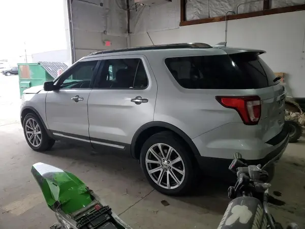 1FM5K8F85GGB43129 2016 FORD EXPLORER - Image 2