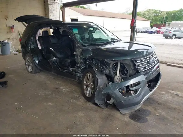 1FM5K8F85GGC48642 2016 FORD EXPLORER - Image 1
