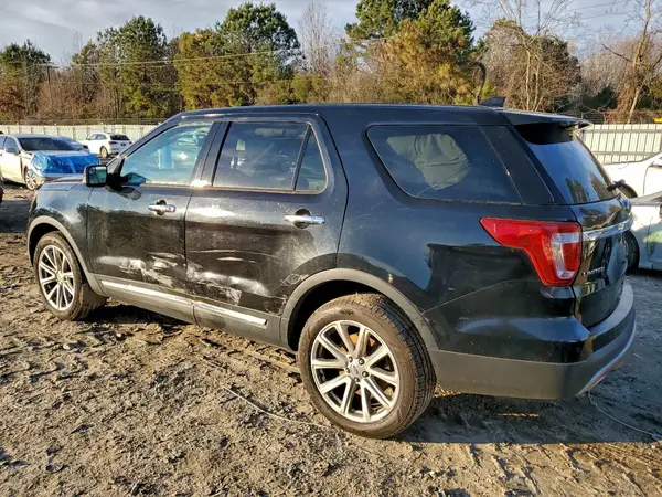 1FM5K8F85HGA35157 2017 FORD EXPLORER - Image 2