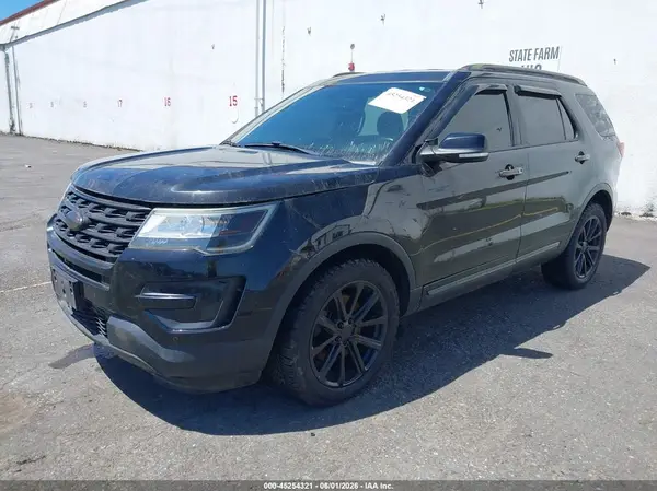 1FM5K8F85HGC38680 2017 FORD EXPLORER - Image 2