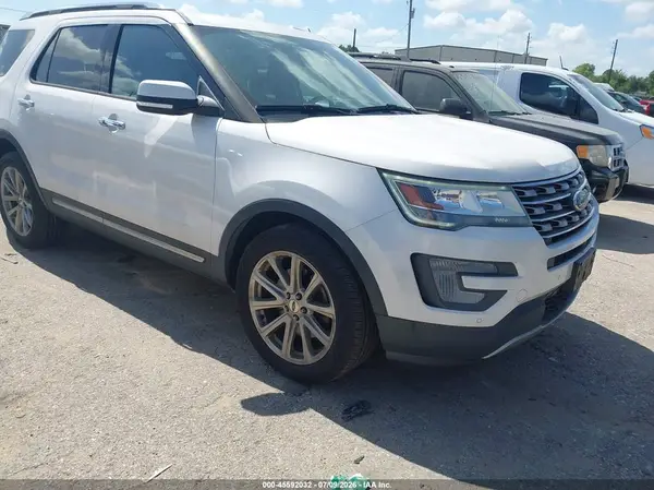 1FM5K8F85HGC39151 2017 FORD EXPLORER - Image 1