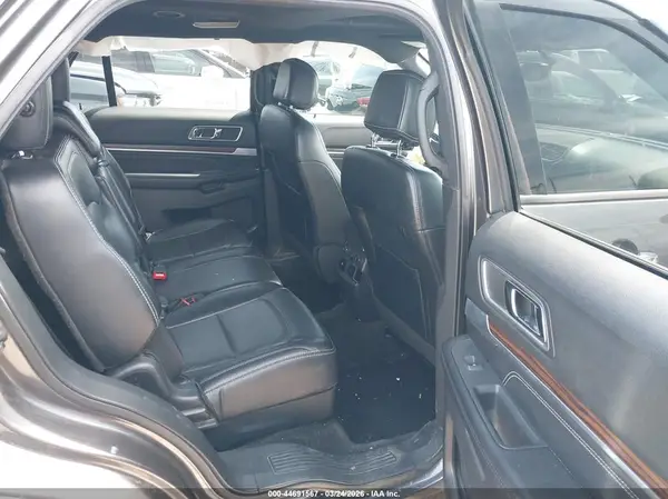 1FM5K8F85HGC92822 2017 FORD EXPLORER - Image 8