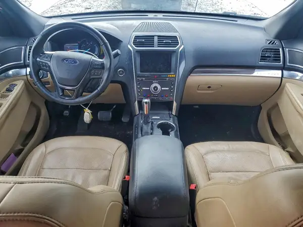 1FM5K8F85HGD11546 2017 FORD EXPLORER - Image 8