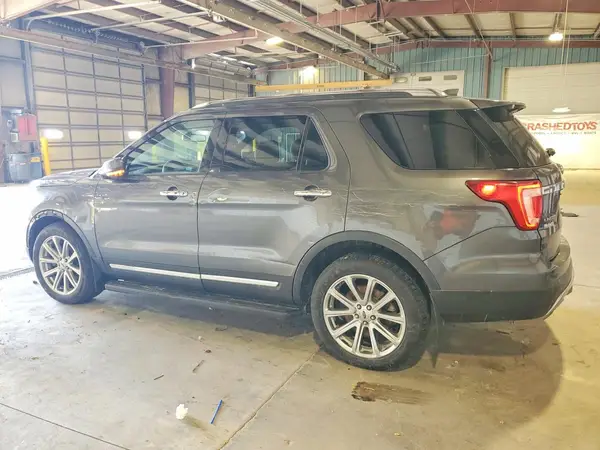 1FM5K8F85HGE37535 2017 FORD EXPLORER - Image 2