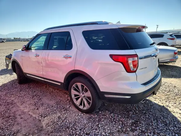 1FM5K8F85JGB56079 2018 FORD EXPLORER - Image 2