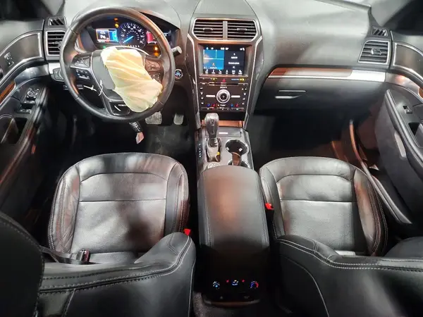 1FM5K8F85JGC93748 2018 FORD EXPLORER - Image 8