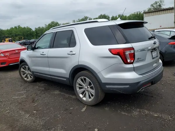 1FM5K8F85KGB10303 2019 FORD EXPLORER - Image 2